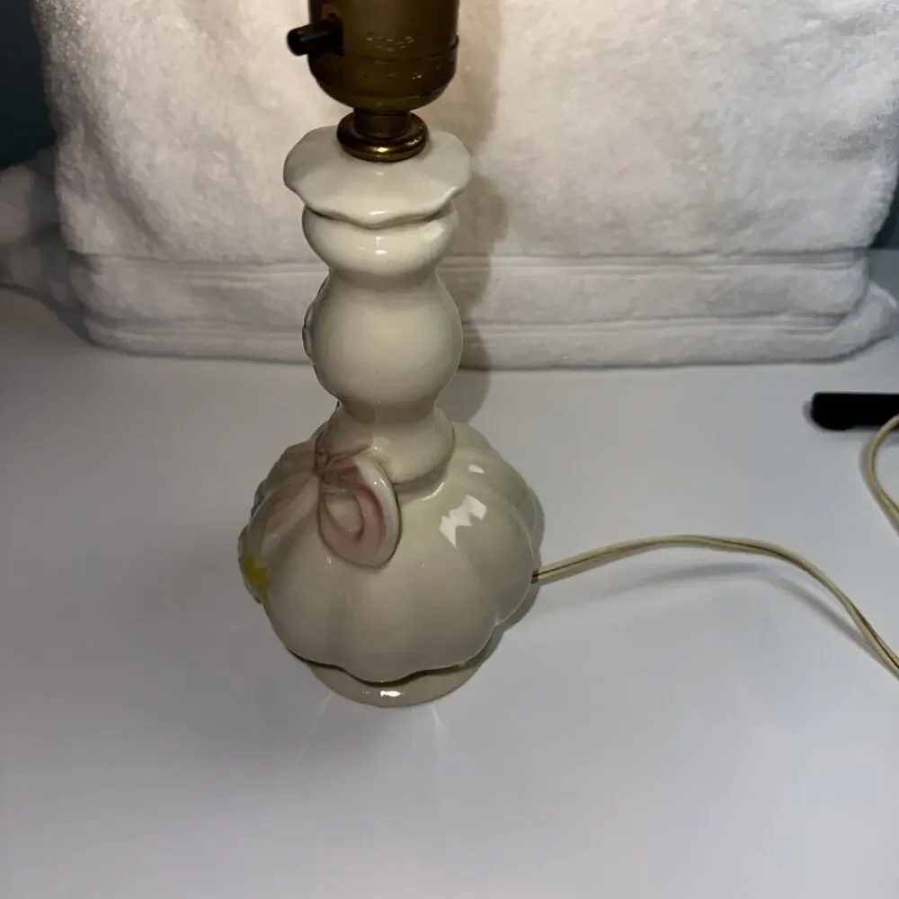MCM 1950’s Lamp Pink & Blue Cottagecore
